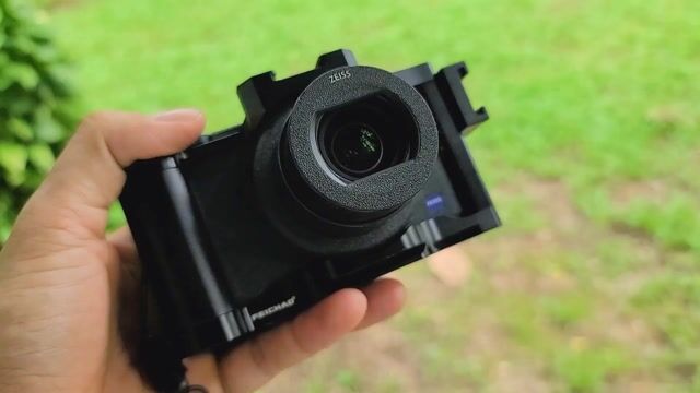 Máy ảnh Sony ZV1 đời 1 Đen Mới 99% livestream tốt. Mua bán Máy ảnh, Máy quay tại Quận Tân Phú Tp Hồ Chí Minh được đăng bởi Tùng CHDV hình 1