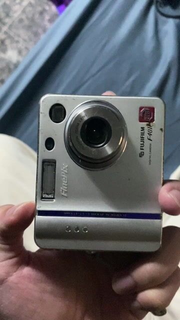 Máy ảnh Fujifilm FinePix F401. Mua bán Máy ảnh, Máy quay tại Quận 10 Tp Hồ Chí Minh được đăng bởi Nguyễn Thanh Sơn hình 1