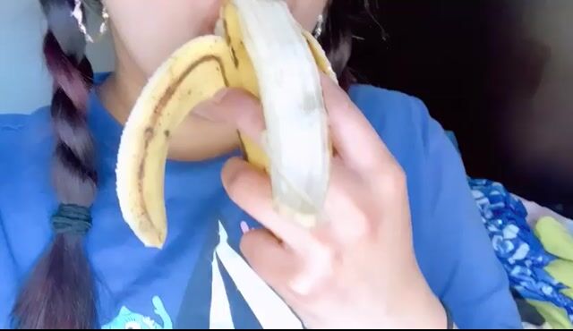 Model - Miki_Yagami1 deepthroat