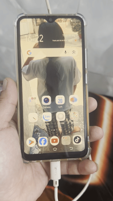 Vivo V12 xanh dương Chụp ảnh đẹp pin tốt. Mua bán Điện thoại tại Thành phố Thủ Đức Tp Hồ Chí Minh được đăng bởi Quốc Nam hình 1