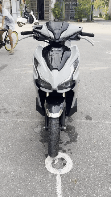 Honda Air Blade 2020 Xám đẹp. Mua bán Xe máy tại Thành phố Nam Định Nam Định được đăng bởi Bảo Nhi Trần hình 1