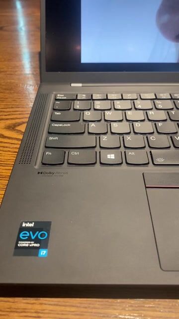 Lenovo Thinkpad X1 Carbon Gen 9 i7 16GB/512GB. Mua bán Laptop tại Quận Hải Châu Đà Nẵng được đăng bởi Nguyễn Du hình 1