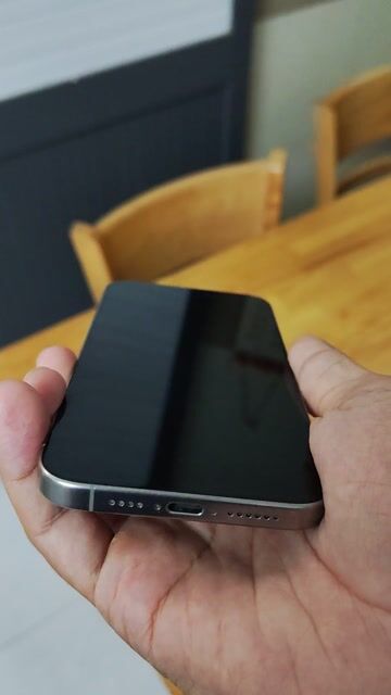 iPhone 15 Pro Max 256GB LL/A Như mới. Mua bán Điện thoại tại Thành phố Cà Mau Cà Mau được đăng bởi Van Nguyen hình 1