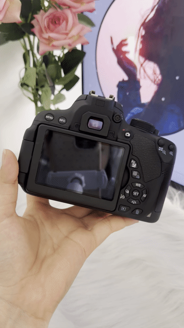 Máy ảnh Canon 700D DSLR 50mm STM Đen. Mua bán Máy ảnh, Máy quay tại Quận 3 Tp Hồ Chí Minh được đăng bởi Lê Nhung hình 1