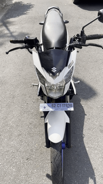 Suzuki Raider 2019 Trắng xanh chính chủ kêu bán. Mua bán Xe máy tại Quận 1 Tp Hồ Chí Minh được đăng bởi văn hưng hình 1