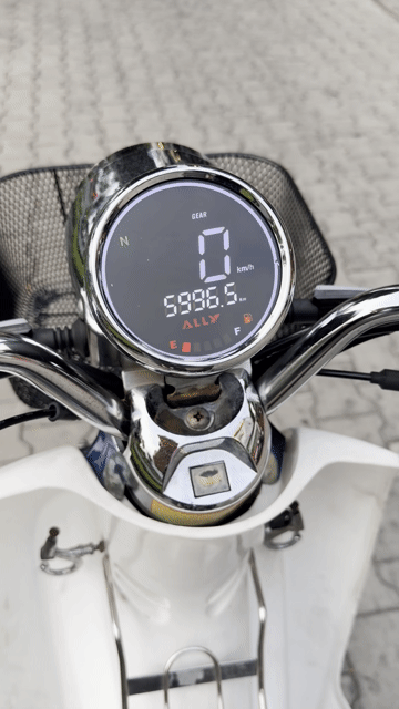 cúo 50cc đèn led đồng hồ điện tử chính chủ.. Mua bán Xe máy tại Quận Bình Thạnh Tp Hồ Chí Minh được đăng bởi Nguyễn thị ngọc yến hình 1