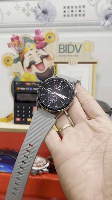 Huawei Watch GT3 Xám Đã qua sử dụng. Mua bán Thiết bị đeo thông minh tại Thành phố Long Xuyên An Giang được đăng bởi Khưu Nguyễn Phi Hùng hình 1