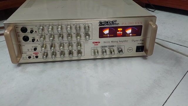 Amply karaoke Cali.D&Y PA-203 GVN Vàng 2008. Mua bán Tivi, Âm thanh tại Huyện Bình Chánh Tp Hồ Chí Minh được đăng bởi Le va loa amply bãi hình 1
