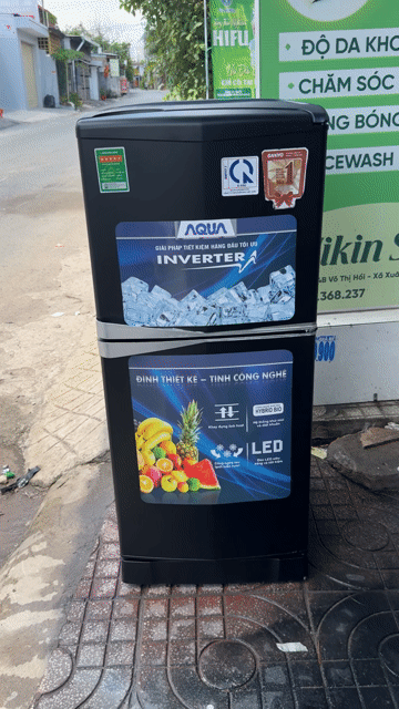 Tủ lạnh Aqua 110L Đen. Mua bán Tủ lạnh tại Huyện Hóc Môn Tp Hồ Chí Minh được đăng bởi Linh Tran hình 1