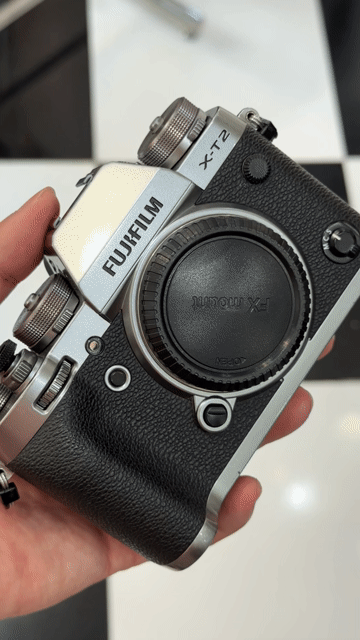 Combo Fujifilm XT2 Bạc. Mua bán Máy ảnh, Máy quay tại Quận Thanh Khê Đà Nẵng được đăng bởi Hoa Vo hình 1