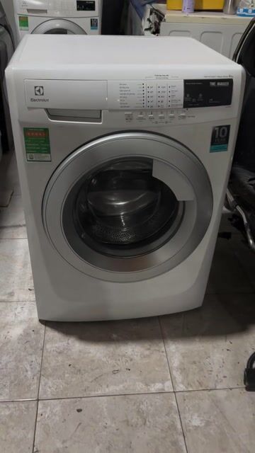 Máy giặt Electrolux 8kg giặt vắt tốt. Mua bán Máy giặt tại Quận 7 Tp Hồ Chí Minh được đăng bởi  Điện Lạnh Dương hình 1