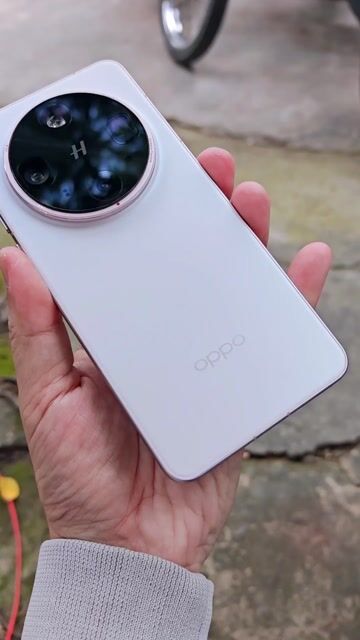 Find X8 Ultra fullbox đẹp xuất sắc.. Mua bán Điện thoại tại Quận Cái Răng Cần Thơ được đăng bởi Kim Phú hình 1