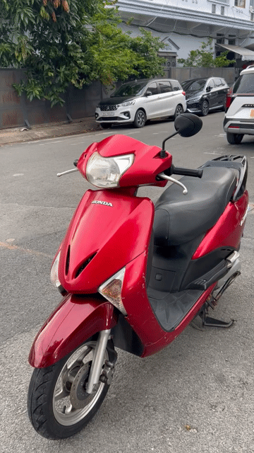 Honda LEAD fi 110cc Đỏ. Mua bán Xe máy tại Quận Tân Phú Tp Hồ Chí Minh được đăng bởi Chị Thảo hình 1