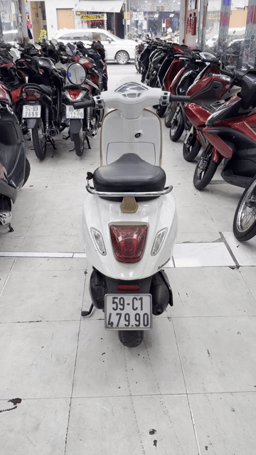 #vespa primavera 2014 bstp cavet đầy đủ. Mua bán Xe máy tại Thành phố Thủ Đức Tp Hồ Chí Minh được đăng bởi ÔTÔ XE MÁY THÁI HOÀ  hình 1
