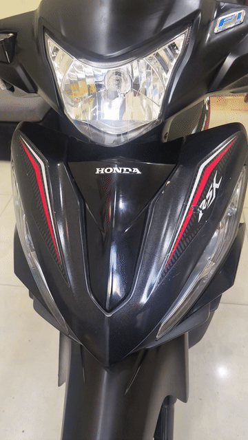 Wave RSX Fi  cuối 2016
 bstp trùm mền còn rất mới. Mua bán Xe máy tại Quận 3 Tp Hồ Chí Minh được đăng bởi Lâm Dung hình 1