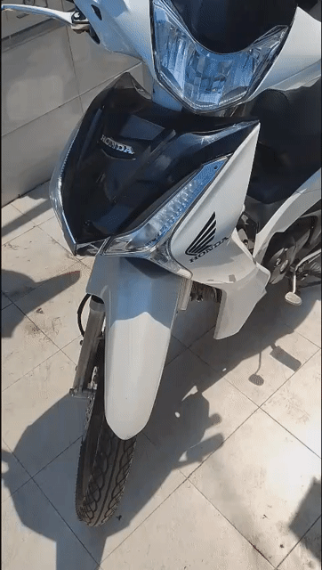 Honda  future. Mua bán Xe máy tại Quận 8 Tp Hồ Chí Minh được đăng bởi Nguyen phuoc hung hình 1