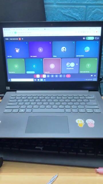 Lenovo V14 Intel i5 10th 12GB Đen. Mua bán Laptop tại Quận Bình Thạnh Tp Hồ Chí Minh được đăng bởi Thùy hình 1