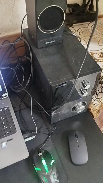 Loa vi tính Microlab Đen Đã sử dụng. Mua bán Tivi, Âm thanh tại Quận Lê Chân Hải Phòng được đăng bởi Vũ Thanh Tùng hình 1