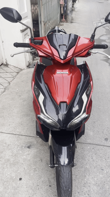 Honda Air Blade 125cc 2021 Đỏ. Mua bán Xe máy tại Quận 12 Tp Hồ Chí Minh được đăng bởi Bui Van Trung hình 1