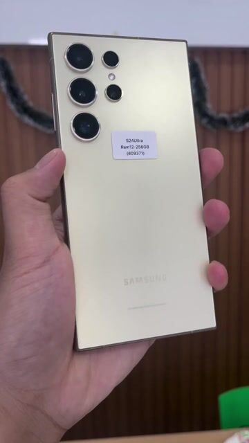Samsung Galaxy S24 Ultra 256GB Vàng. Mua bán Điện thoại tại Quận Ngô Quyền Hải Phòng được đăng bởi lê thanh thuỷ hình 1