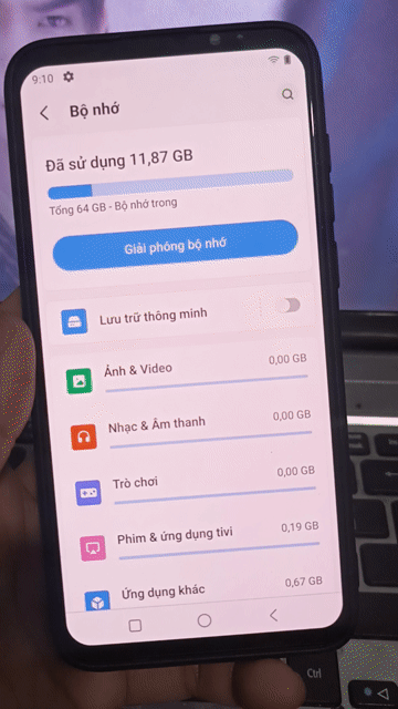 VSmart Live 6GB/64GB Android 10. Mua bán Điện thoại tại Thành phố Thủ Đức Tp Hồ Chí Minh được đăng bởi Thanh Ly SD hình 1