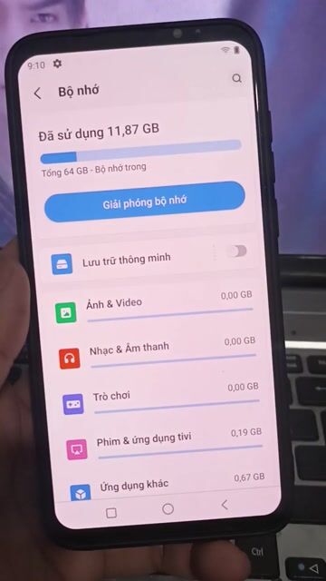 VSmart Live 6GB/64GB Android 10. Mua bán Điện thoại tại Thành phố Thủ Đức Tp Hồ Chí Minh được đăng bởi Thanh Ly SD hình 1