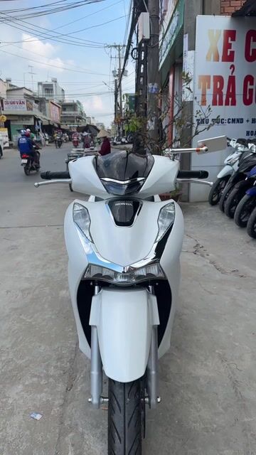 Honda SH 160 2023 Trắng đen ( hỗ trợ góp ). Mua bán Xe máy tại Huyện Chợ Mới An Giang được đăng bởi Cửa hàng xe Thiên Phước 2 hình 1