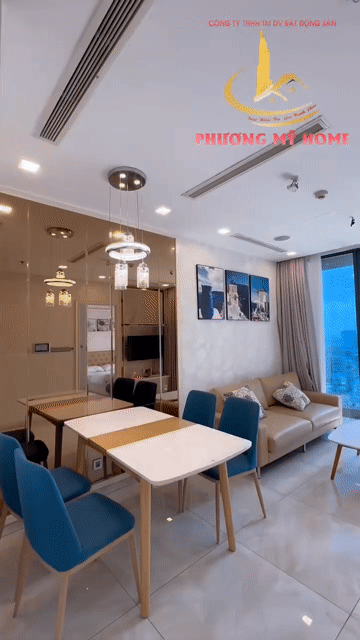 Mua bán Căn hộ Chung cư Vinhomes Golden River BaSon Quận 1 Tp Hồ Chí Minh diện tích 70 m² giá 10,7 tỷ