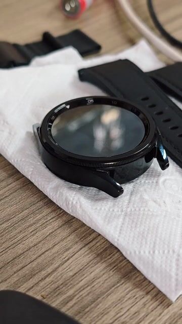 Samsung Watch Classic 6 43mm Đen bản esim. Mua bán Thiết bị đeo thông minh tại Quận Thanh Xuân Hà Nội được đăng bởi Bàn Ghế Đồ deco phòng hình 1