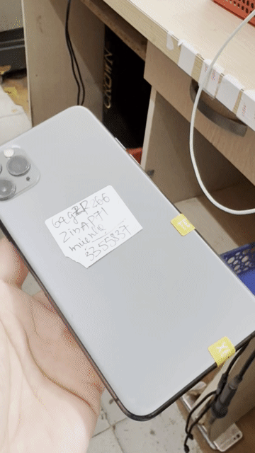 iPhone 11 Pro Max 64GB full zin all, bao mở check. Mua bán Điện thoại tại Quận Thanh Xuân Hà Nội được đăng bởi Duy hình 1