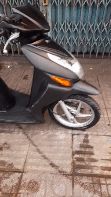 CILiCK giấy tờ đầy đủ máy zin êm bao êm vọt đẹp. Mua bán Xe máy tại Quận 7 Tp Hồ Chí Minh được đăng bởi Gia Bảo  hình 1