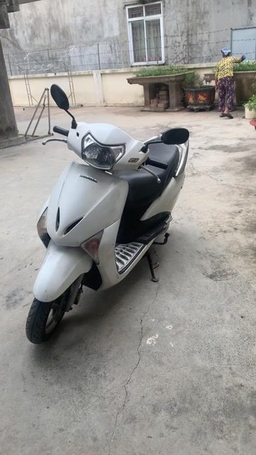 xe chính chủ cần mua liên hệ. Mua bán Xe máy tại Huyện Vĩnh Bảo Hải Phòng được đăng bởi Nghiên Xuân Phích hình 1