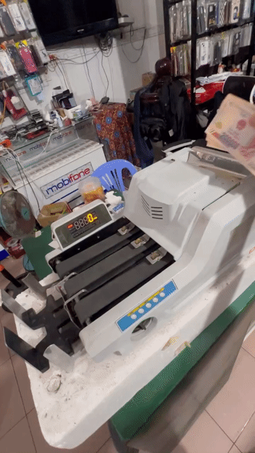 Máy đếm tiền Lỗi bộ đếm. Mua bán Đồ dùng văn phòng tại Huyện Gò Quao Kiên Giang được đăng bởi Đỗ Hoàng Khang hình 1