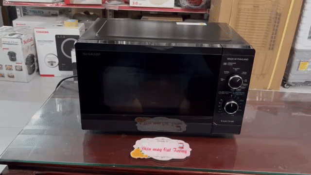 Lò vi sóng Sharp R-G251TV-BK 25 lít. Mua bán Bếp, lò, đồ điện nhà bếp tại Huyện Bình Chánh Tp Hồ Chí Minh được đăng bởi Điện Máy Cát Tường hình 1