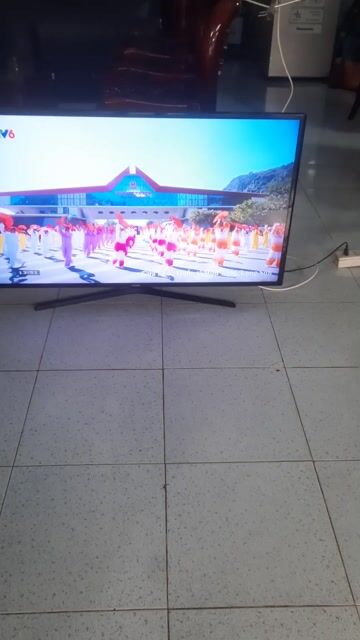 Tivi Samsung 49 inch Đen WiFi. Mua bán Tivi, Âm thanh tại Thành phố Thuận An Bình Dương được đăng bởi Anh tuấn hình 1