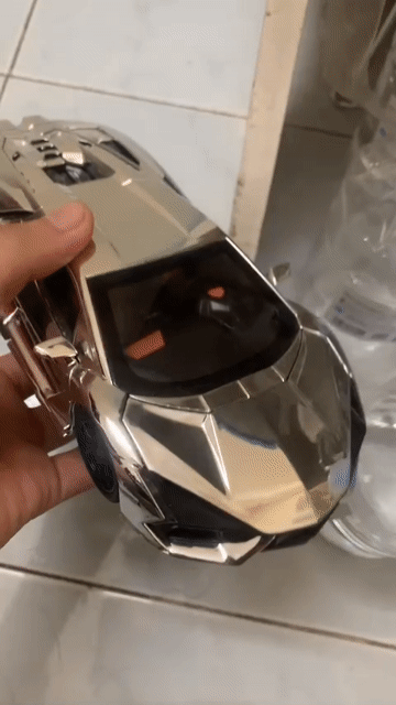 Mô hình Lamborghini Revuelto Bạc 1:24. Mua bán Sở thích khác tại Quận Hoàng Mai Hà Nội được đăng bởi Trung Khánh hình 1