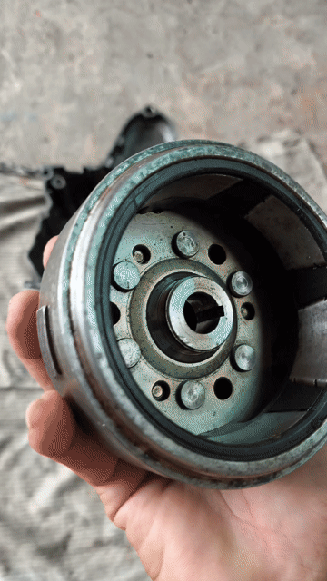 Nắp lửa Honda Wave 110 Kim loại. Mua bán Phụ tùng xe tại Huyện Đức Hòa Long An được đăng bởi Minh Hoàng hình 1