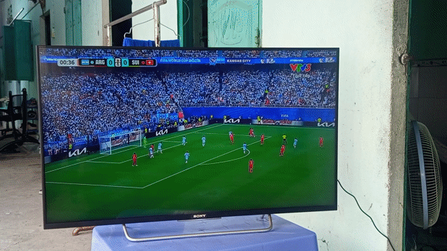 kẹt tiền cần bán tivi Sony 43in siêu mỏng. Mua bán Tivi, Âm thanh tại Thị xã Bến Cát Bình Dương được đăng bởi Lê chi đầy hình 1