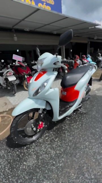 Honda Vision 2023 Trắng cam. Mua bán Xe máy tại Huyện Phong Điền Cần Thơ được đăng bởi Thanh Dang Hoang hình 1