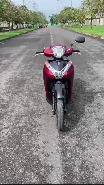 Honda SH Mode 2018 màu Đỏ. Mua bán Xe máy tại Huyện Trảng Bom Đồng Nai được đăng bởi Của Hàng Xe Máy U Phong hình 1