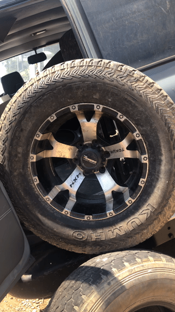 Mâm lốp Toyota Land Cruiser 285/70 R17. Mua bán Phụ tùng xe tại Thành phố Đà Lạt Lâm Đồng được đăng bởi Đình Hải hình 1