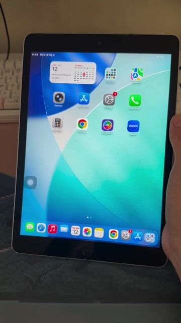 Apple iPad Gen 9 256GB bypass full chức năng. Mua bán Máy tính bảng tại Quận Hoàng Mai Hà Nội được đăng bởi minh hình 1