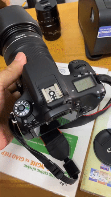 Máy ảnh Canon 760D ống kính 18-135mm STM Như mới. Mua bán Máy ảnh, Máy quay tại Quận 12 Tp Hồ Chí Minh được đăng bởi Quyên hình 1