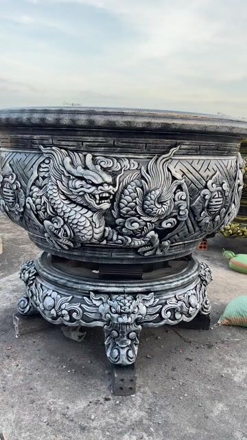 Chậu trồng cây xi măng Tứ linh xoay 1m2. Mua bán Cây cảnh, đồ trang trí tại Thị xã La Gi Bình Thuận được đăng bởi Chậu cảnh Nguyễn Phi hình 1