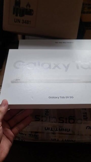 Samsung Galaxy Tab S9 5G 128GB Mới nguyên seal. Mua bán Máy tính bảng tại Quận Tân Bình Tp Hồ Chí Minh được đăng bởi Sơn hình 1