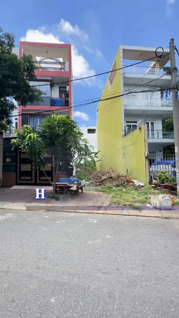 Mua bán Đất Quận Bình Tân Tp Hồ Chí Minh diện tích 120 m² giá 12 tỷ