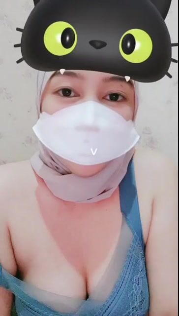 Hijab Montok Omek Sampe Lecet