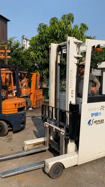 Xe nâng điện Toyota 900kg, sx 2016. Mua bán Phương tiện khác tại Quận 12 Tp Hồ Chí Minh được đăng bởi Hoàng Phúc hình 1