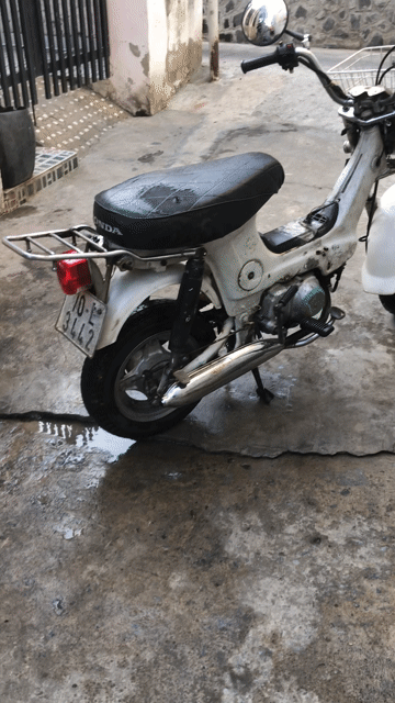 Xe máy Chaly 80 Trắng. Mua bán Xe máy tại Huyện Nhà Bè Tp Hồ Chí Minh được đăng bởi LÊ VĂN GIÀU hình 1
