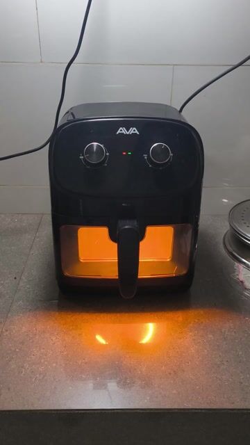 Nồi chiên không dầu AVA 55K07A Đen. Mua bán Bếp, lò, đồ điện nhà bếp tại Huyện Nhà Bè Tp Hồ Chí Minh được đăng bởi Trương Trí Cường hình 1